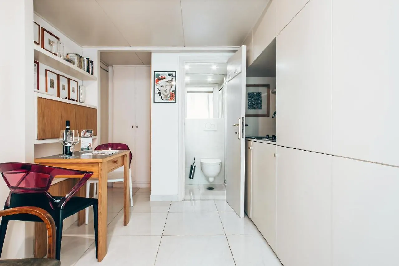 Apartment Restart Accommodations Farnesina Rome Italy